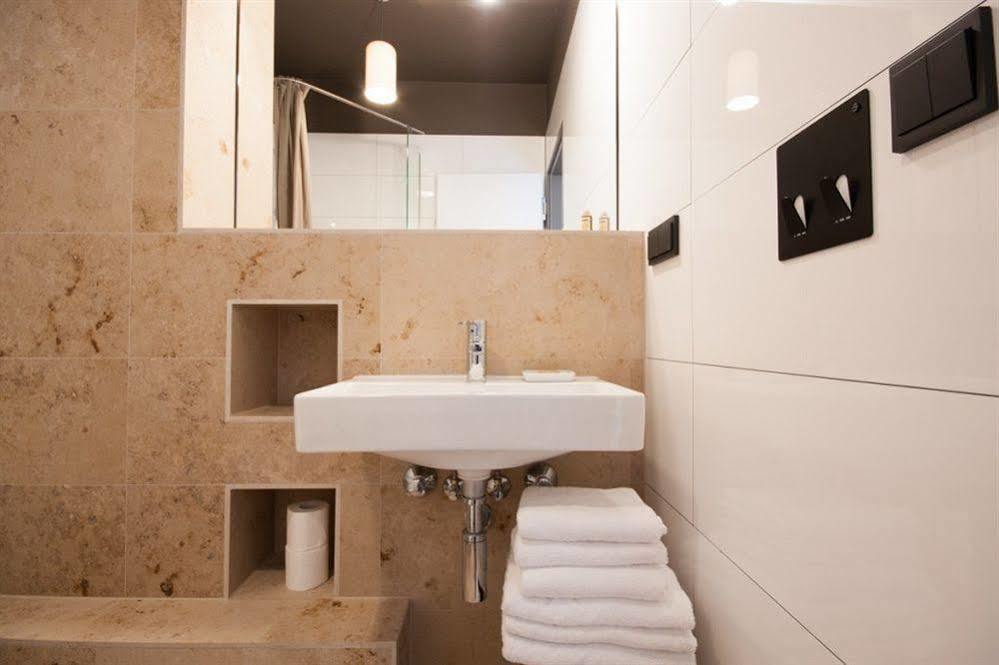 Room For Rent Unterhaching Εξωτερικό φωτογραφία