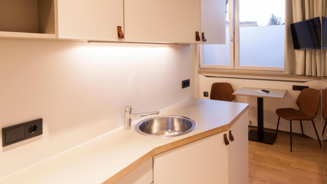 Room For Rent Unterhaching Εξωτερικό φωτογραφία